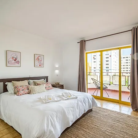 Beguest Clube Da Rocha Apartment